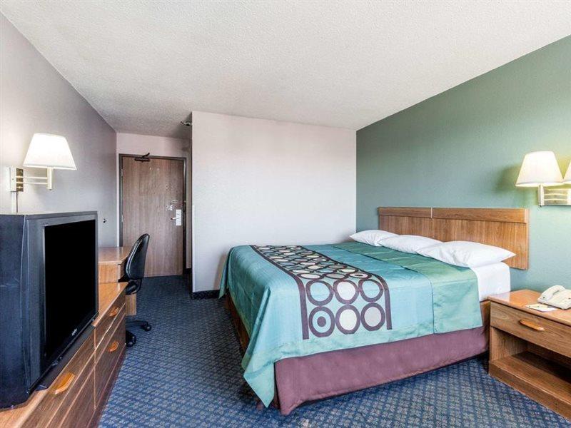 Super 8 By Wyndham Richmond Midlothian Turnpike Hotel Buitenkant foto